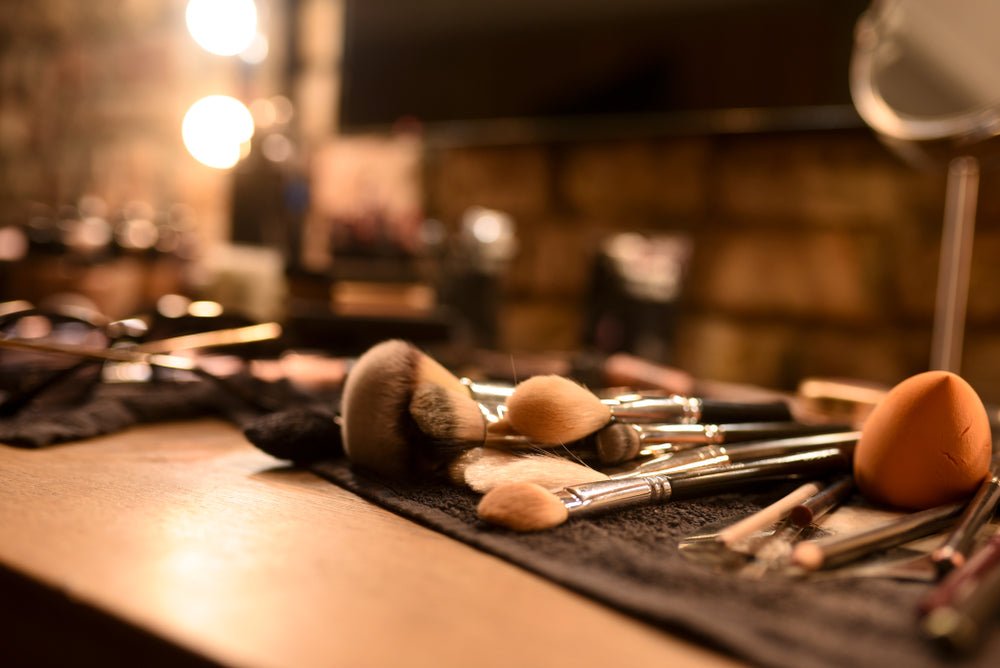 Make Up Accessories - SalonExpress