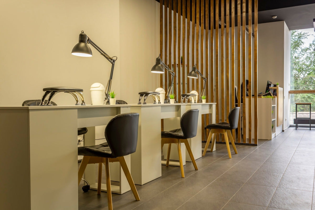 Manicure Tables - SalonExpress