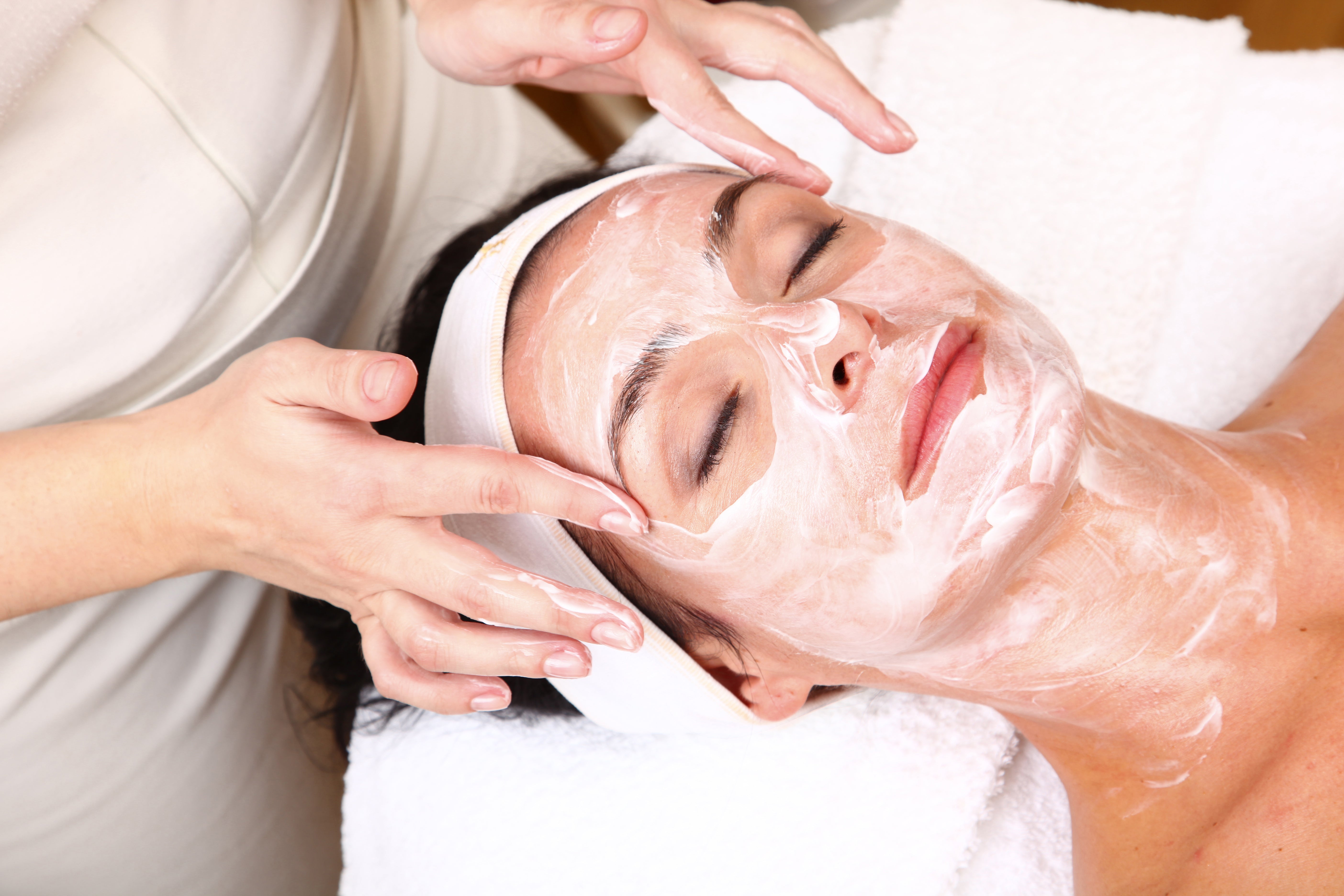 Cleansers - SalonExpress