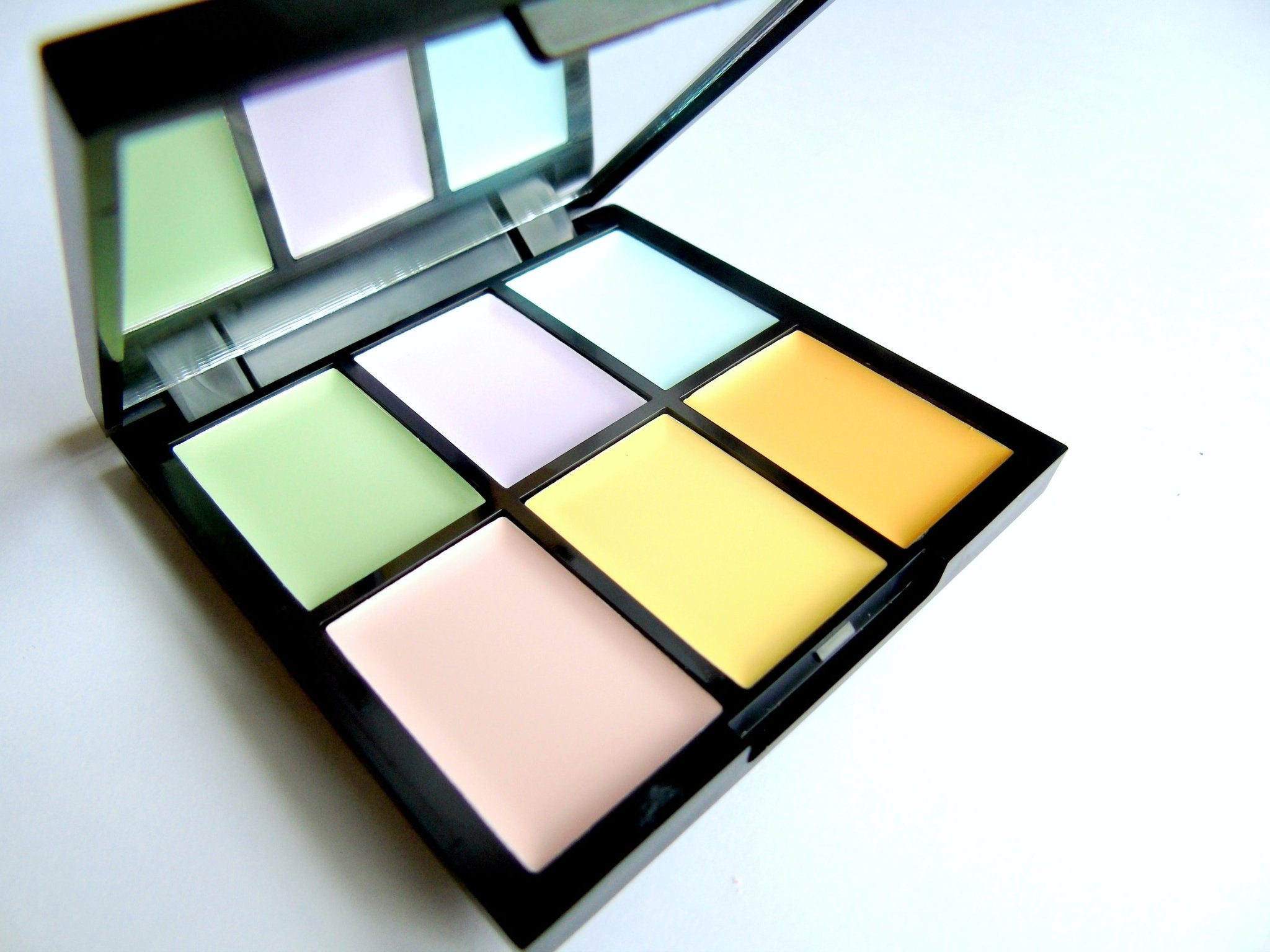 Sleek Colour Corrector Palette - Make Up - Face - SalonExpress
